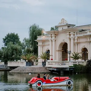 Venecia 3*, Michałowice Pologne